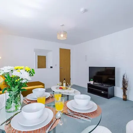 شقة Stunning 2-bed With Allocated Parking