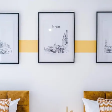 شقة Stunning 2-bed With Allocated Parking *
